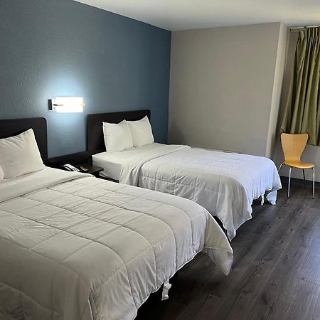 Park Inn By Radisson San Antonio Bagian luar foto