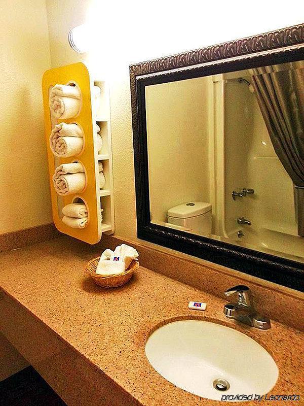 Park Inn By Radisson San Antonio Bagian luar foto